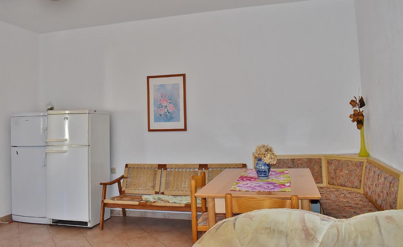 Apartment In Lopar/Insel Rab 17739 Экстерьер фото