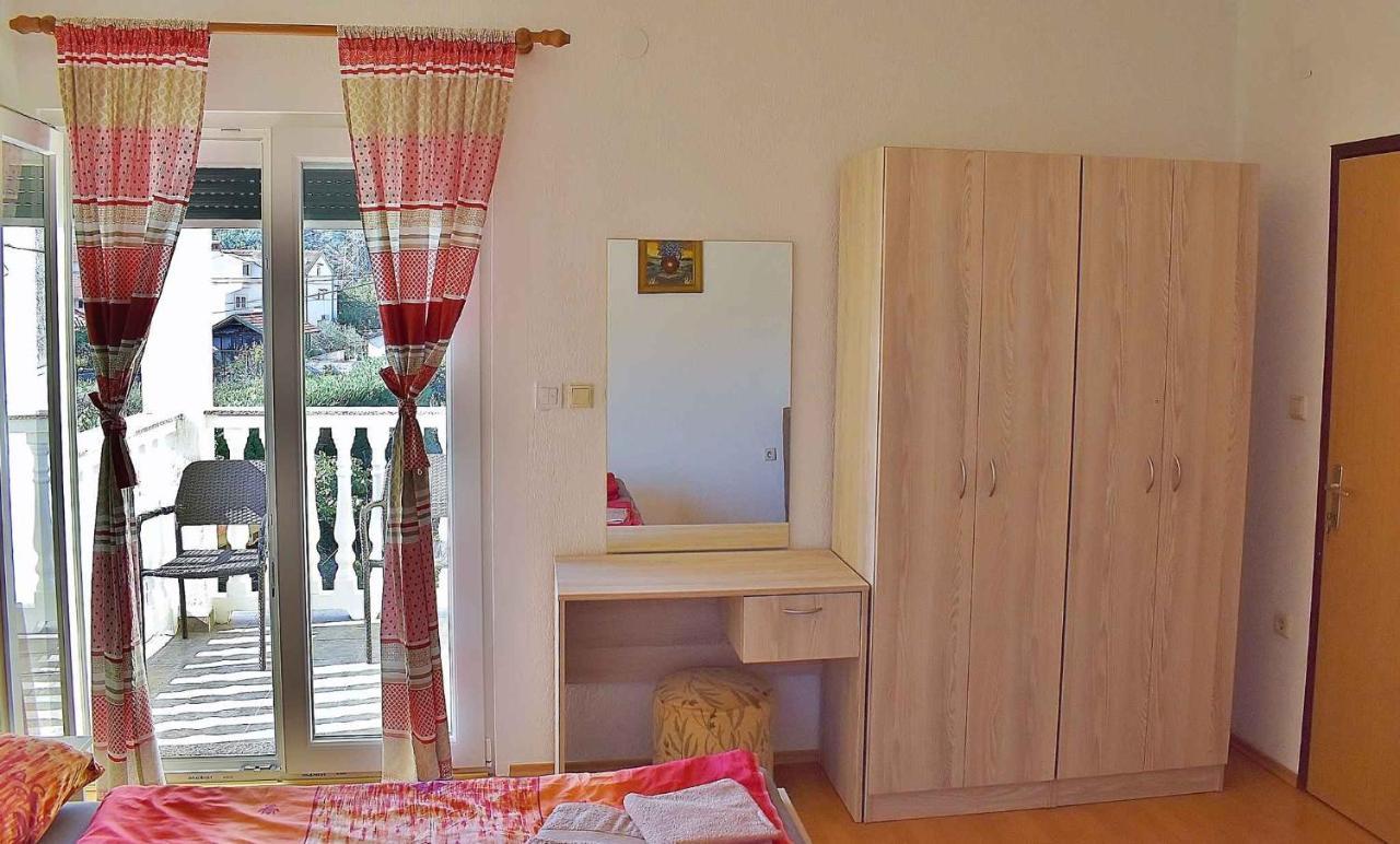 Apartment In Lopar/Insel Rab 17739 Экстерьер фото