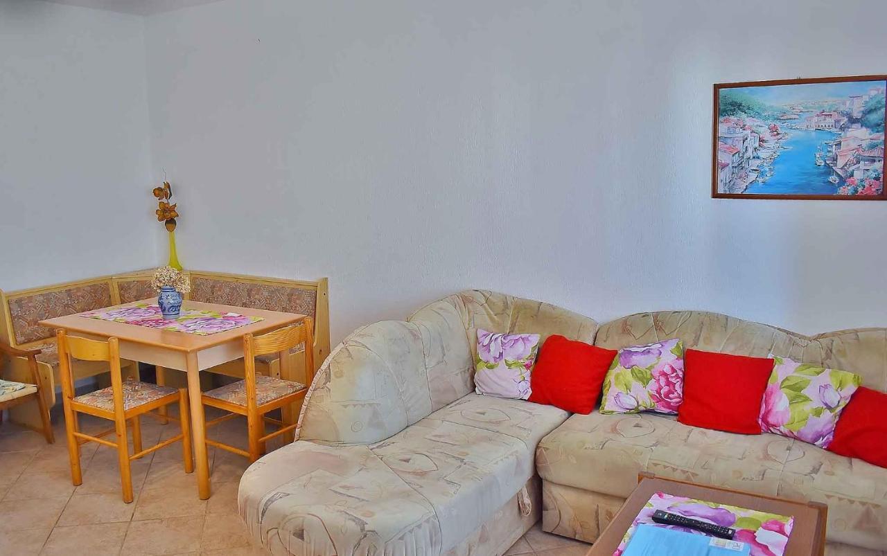 Apartment In Lopar/Insel Rab 17739 Экстерьер фото