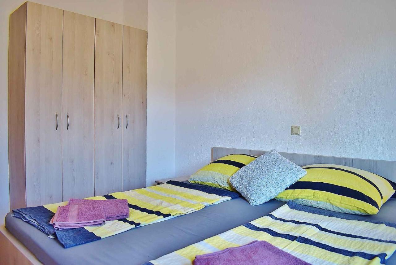 Apartment In Lopar/Insel Rab 17739 Экстерьер фото