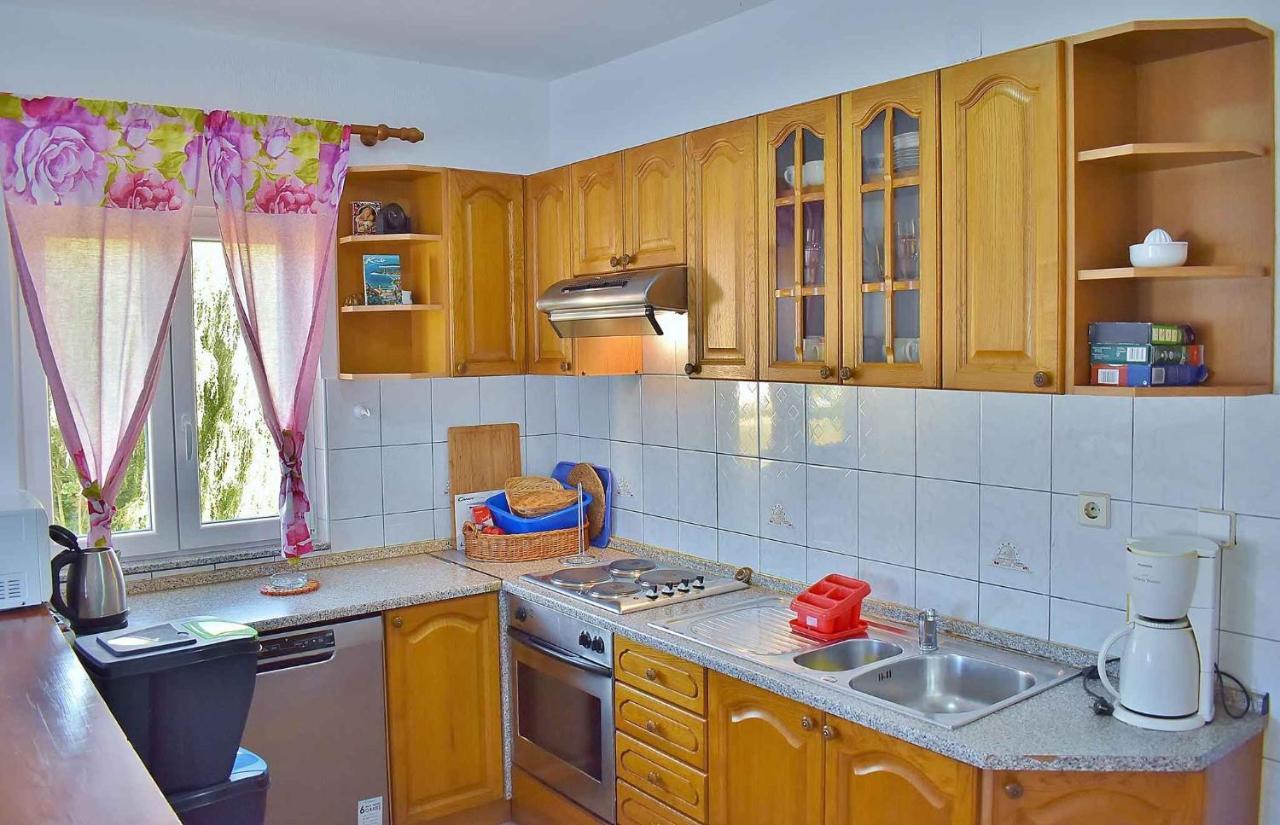 Apartment In Lopar/Insel Rab 17739 Экстерьер фото